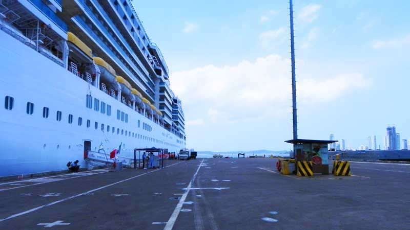 At The Pier Cartagena (Colombia) Cruise Ship Port Photo of At The Pier in Cartagena (Colombia)