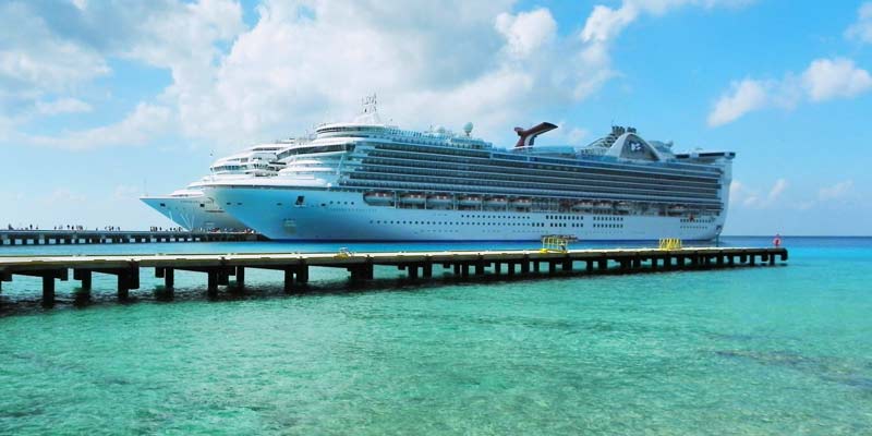 Photo of Ships docked in Puerta Maya in Cozumel