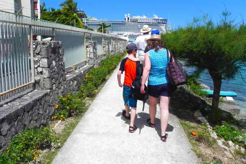 Photo of Walking Path to the Bay Beach in Ocho Rios