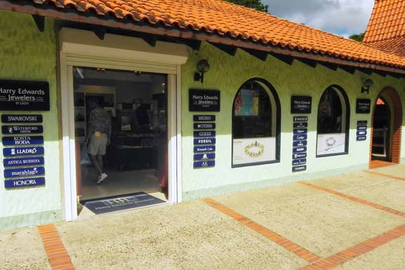 Photo of Harry Edwards Shop at Pointe Seraphine Terminal in Castries Saint Lucia