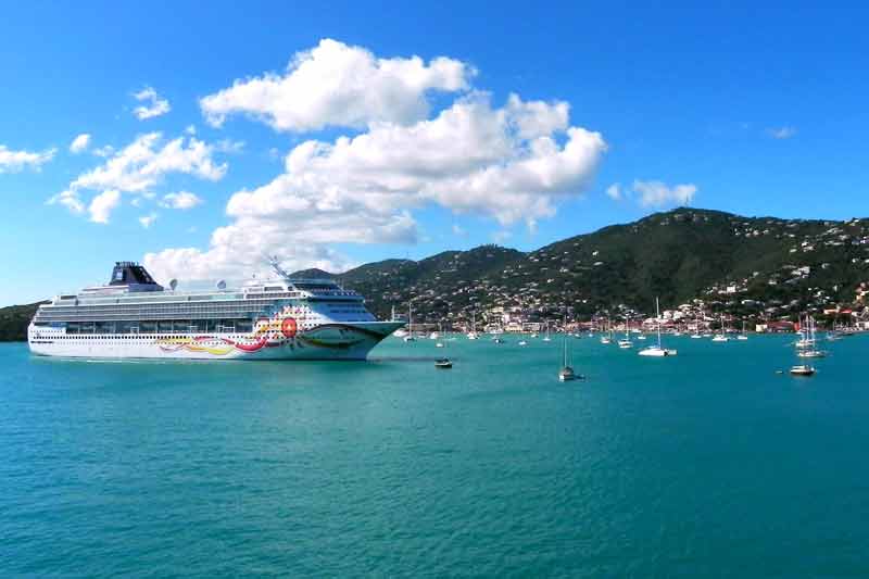 Photo of bay in St. Thomas