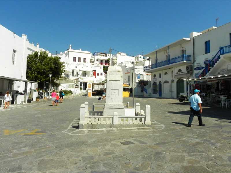 Photo of Manto Square in Mykonos, Greece.