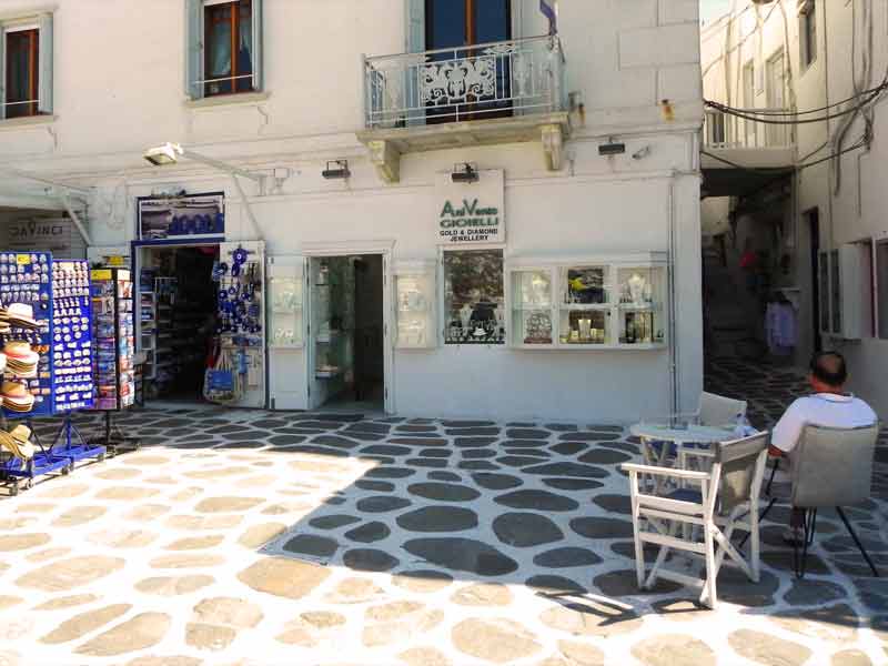Photo of Ani Vento Shop in Mykonos, Greece.