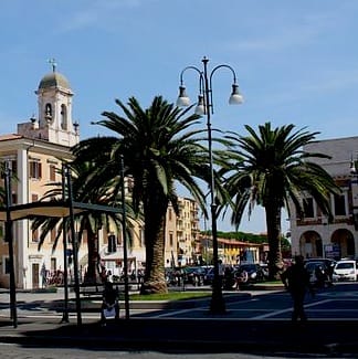 Thumb photo of Piazza del Municipio in Livorno