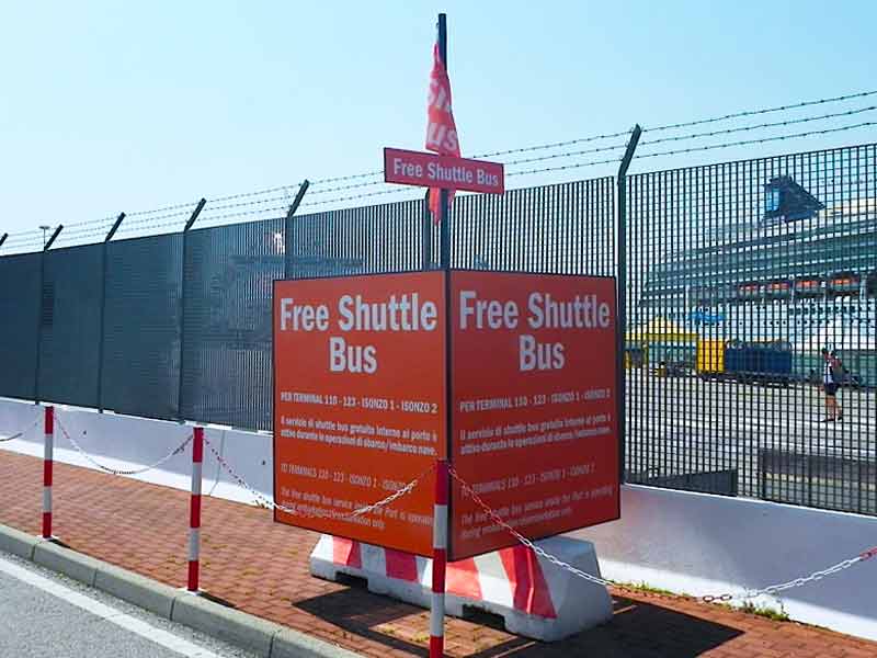 Photo of Cruise Terminal Shuttle Bus in Venice.