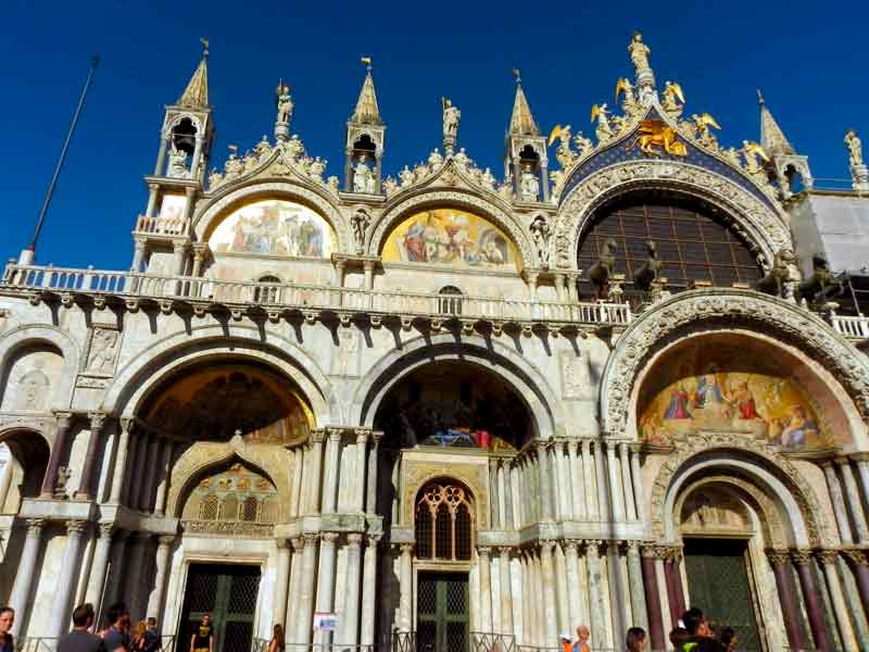Photo of Basilica di San Marco in Venice.