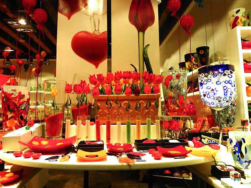 Photo of Murano Glass Shop in Venice.