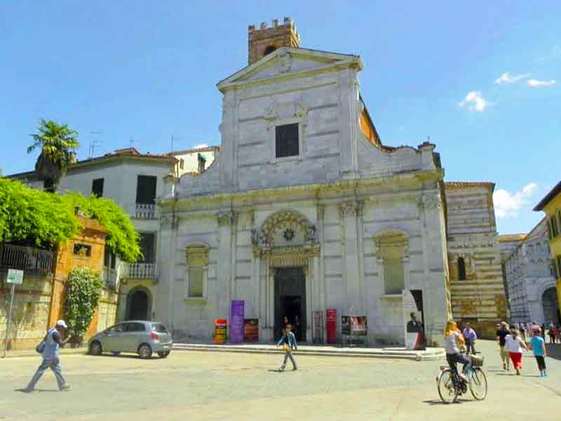 Chiesa di San Giovanni e Santa Reparata (Church of St. John) Lucca Destination Livorno Cruise Port Photo of Chiesa di San Giovanni e Santa Reparata (Church of St. John) in Lucca