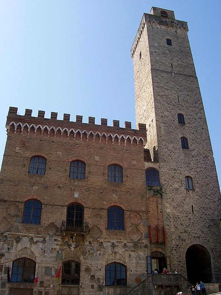 Photo ofPalazzo Popolo in San Gimignano