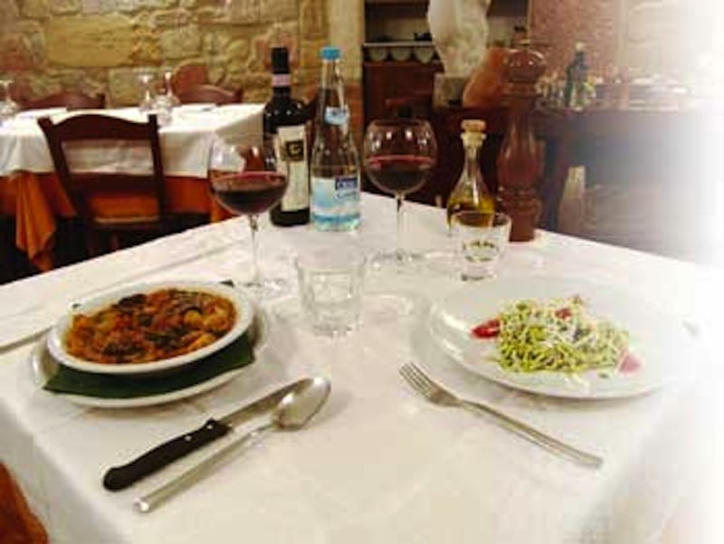Photo of Interior of Restaurant-Da-Badò in Volterra