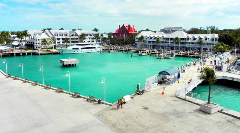 Photo of Pier B in Key West.