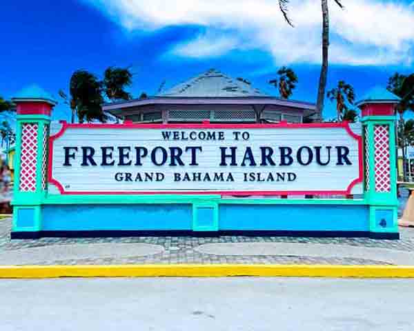 Photo of welcome sign in Freeport harbor cruise port