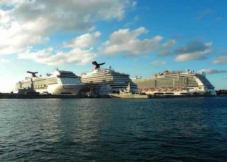  of Ships Docked in Nassau