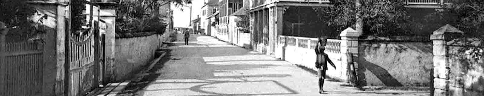 Old black and white photo of East Street in Nassau cruise port