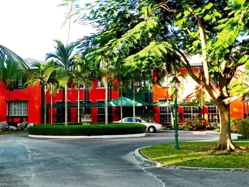 Photo of Luciano of Chicago restaurant in Nassau.