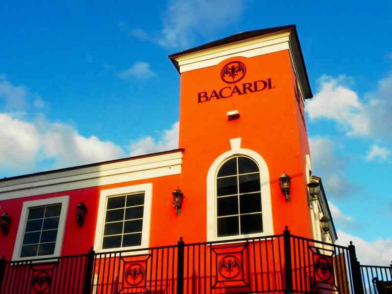 Photo of Bacardi shop in Nassau.