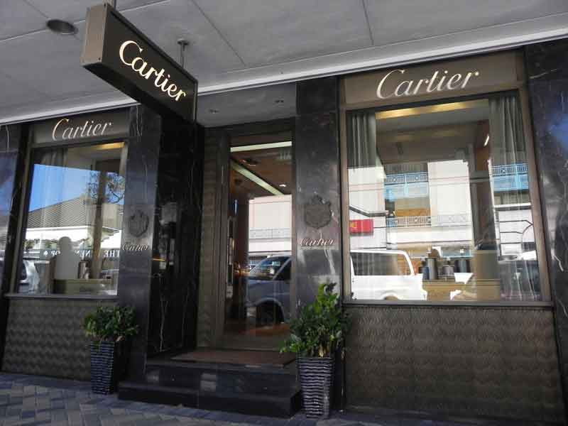 Photo of Cartier shop in Nassau.