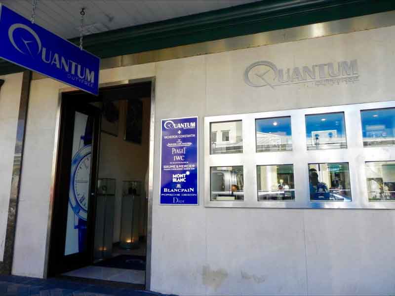 Photo of Quantum shop in Nassau.