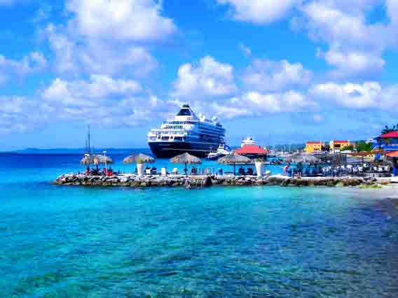 Photo of ship docked in Bonaire cruise port