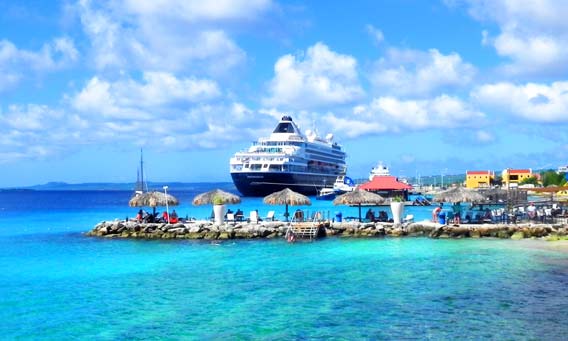 Photo of Port (Panoramic) in Bonaire - Kralendijk Cruise Ship Port