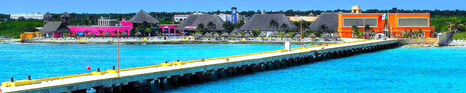 Panoramic photo of the pier and the cruise terminal in Costa Maya cruise port