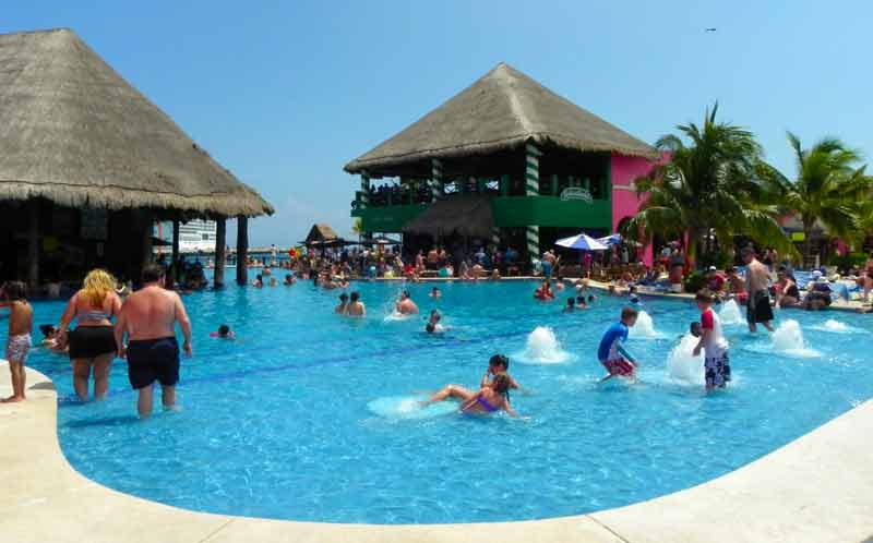 Photo of Terminal Swimming Pool in Costa Maya