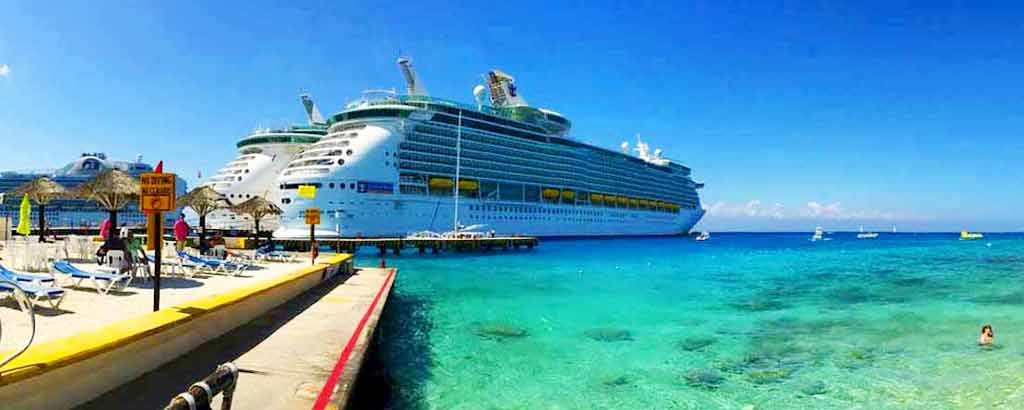 cruise port at cozumel mexico