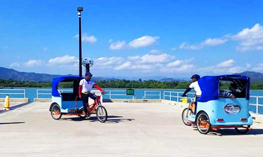 Photo of bicycle rickshaws