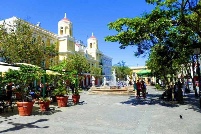 Photo of Plaza de Armas in San Juan (Puerto Rico)