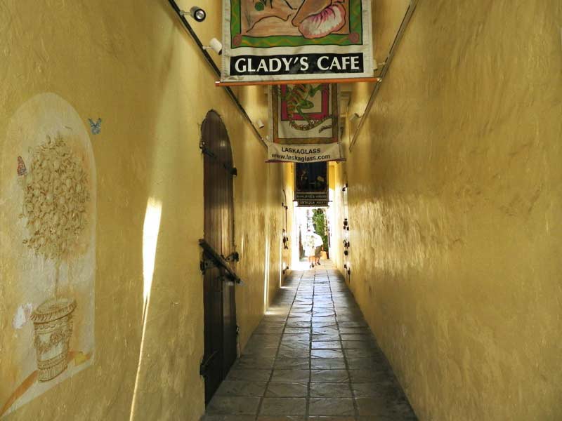 Photo of Gladys' Cafe restaurant in St. Thomas, US V.I.