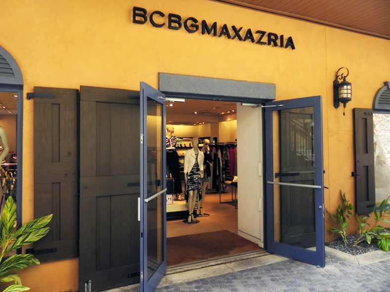 Photo of BCBG MAX AZARIA shop in the Yacht Haven, St. Thomas US VI.