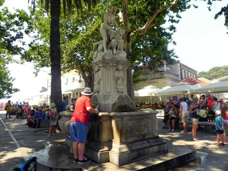 Photo of Fountain in Brsalje Square in Dubrovnik Cruise Port