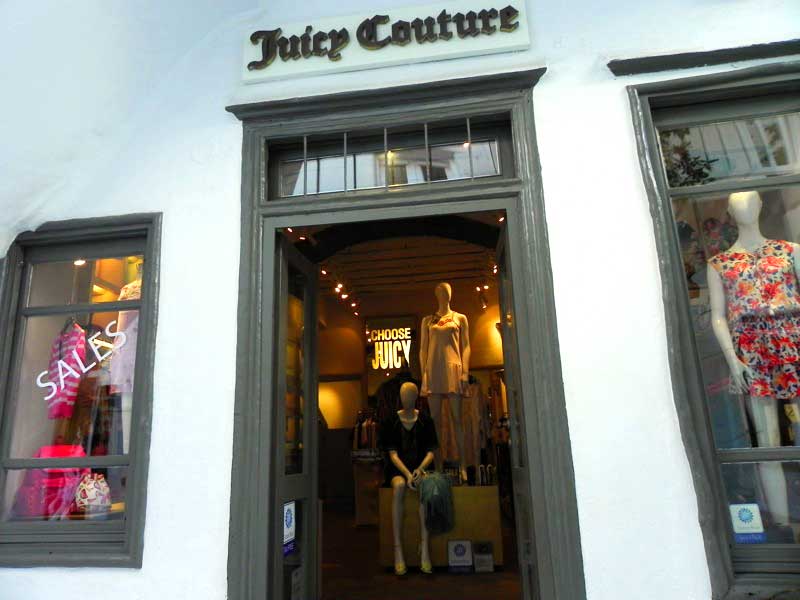 Photo of Juicy Couture Shop in Mykonos, Greece.