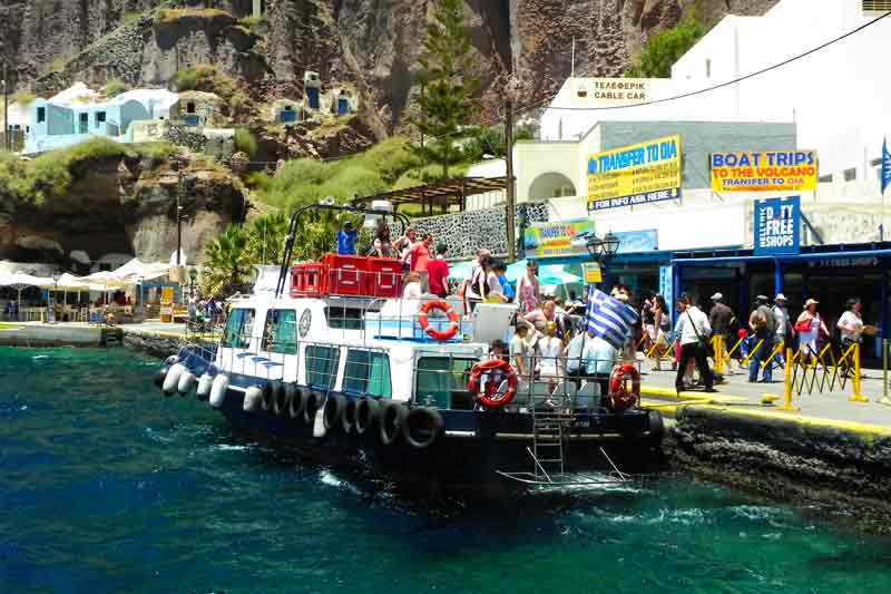 Tender Boat Santorini Cruise Port Photo of Tender Boat in Santorini.