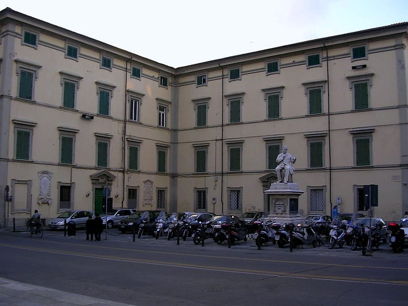 Photo of ... in Livorno by Etienne