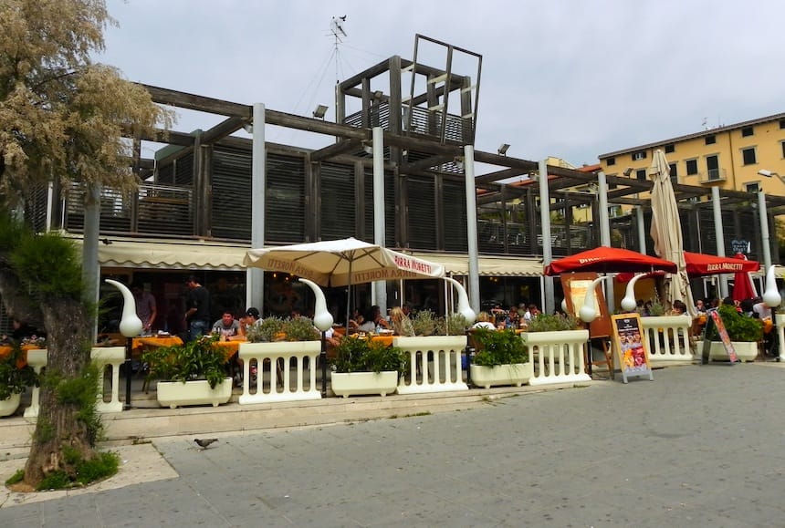 Coffee Shops Livorno Cruise Port Photo of Quick Bites on Viale Italia in Livorno