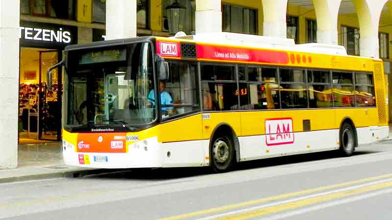 Photo of Lam Rossa Bus on Via Grande