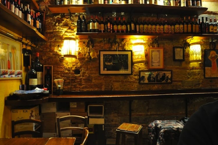 Photo of the interior of Restaurant La Barrocciaia in Livorno