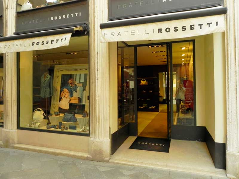 Photo of Fratelli Rossetti Shop in Venice.