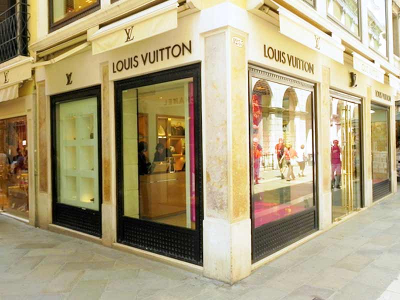 Louis Vuiton Shop Venice Cruise Port Photo of Louis Vuiton Shop in Venice.
