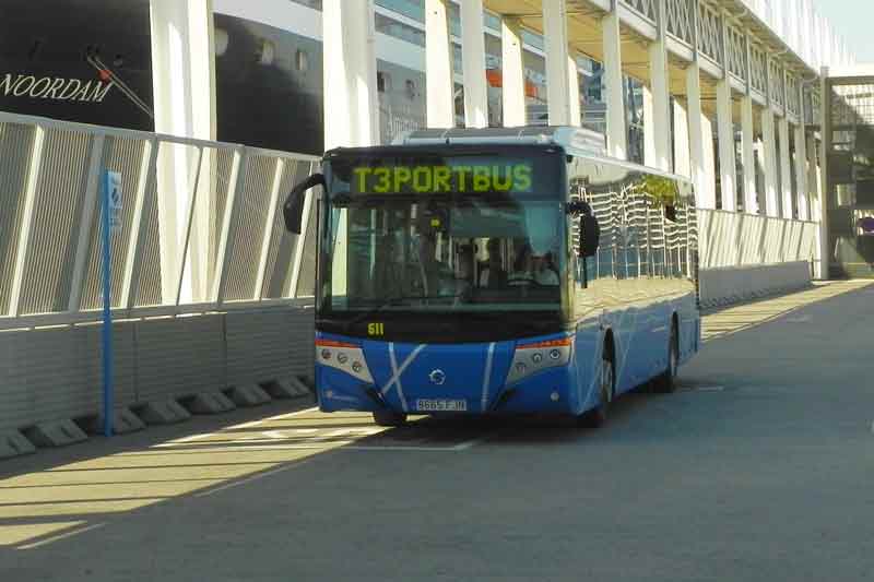 T3 portbus Barcelona Cruise Port Photo of T3 portbus in Barcelona.